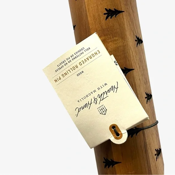 Engraved Christmas Tree Pattern Wood Rolling Pin
Hearth & Hand with Magnolia - Picture 4 of 6